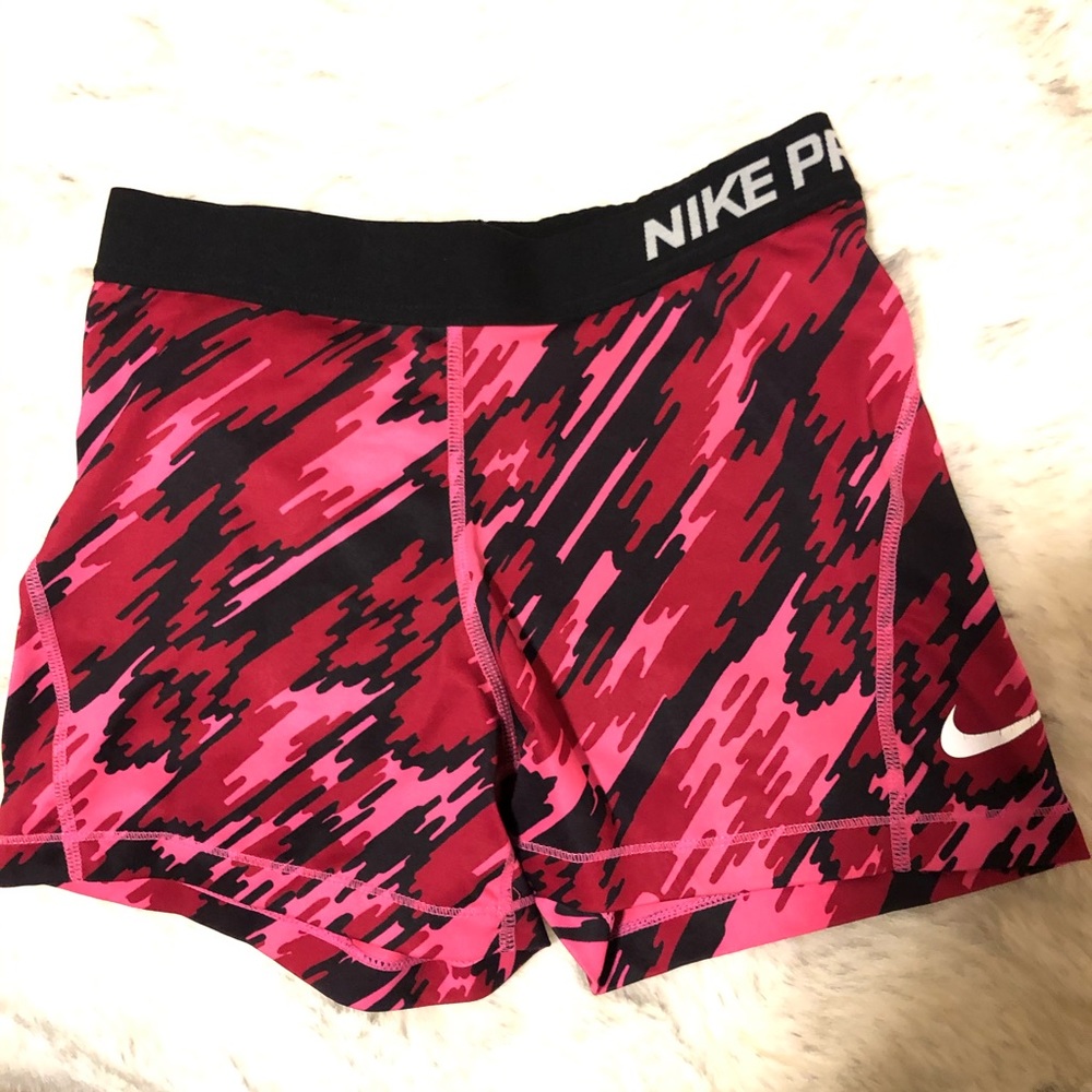 Nike pro 3” shorts